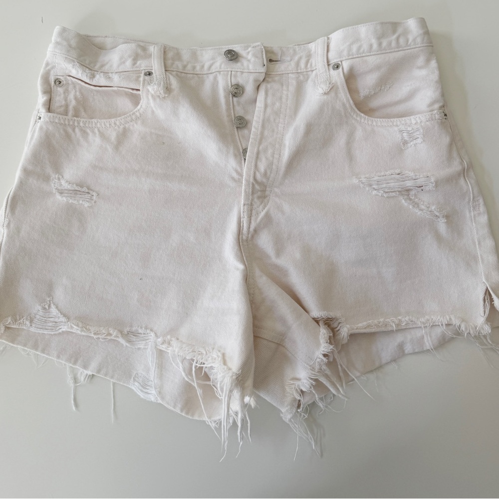 We the Free Size 31 Women's Distressed White Denim Shorts